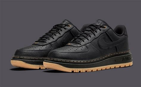 nike af1 luxe black gum